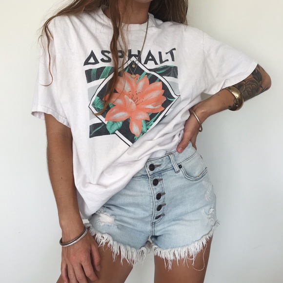 Asphalt Tops - [Asphalt] graphic tee